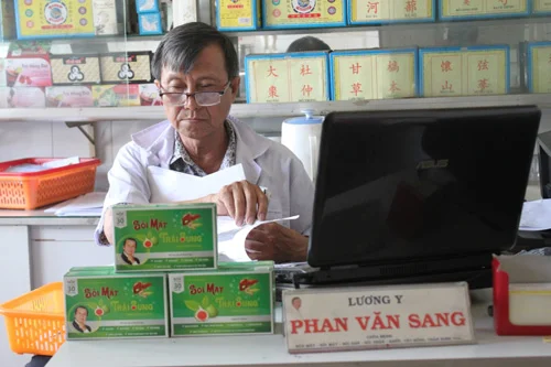 Sỏi Mật Trái Sung