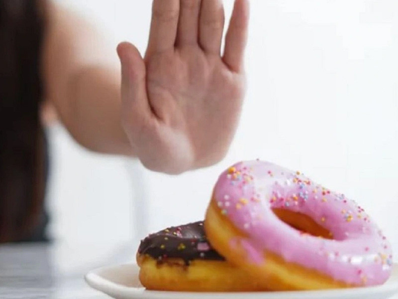 Nói không với thực phẩm chứa nhiều đường tránh biến chứng vàng da 